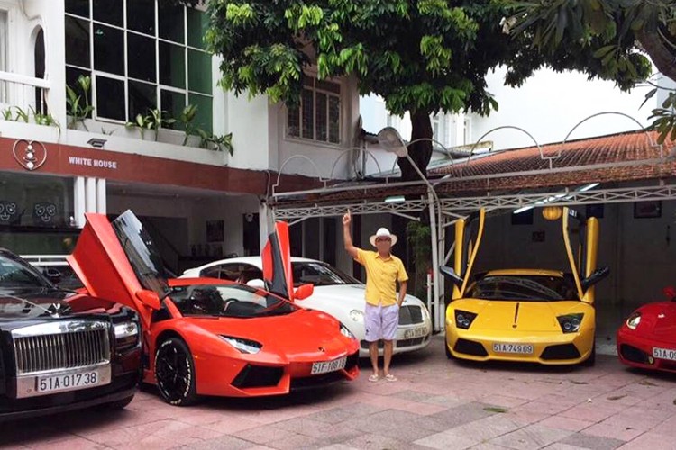 Lamborghini Aventador cua dai gia U70 bi bat tinh tren xe co gi?-Hinh-7