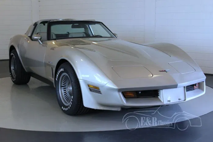 Chevrolet Corvette C3 Stingray cua vua ca phe Viet co gi hay?-Hinh-6