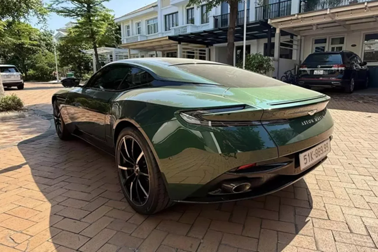 Aston Martin DB11 vua ra bien khung, dai gia Viet rao ban 13 ty-Hinh-4