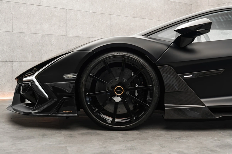 Chi tiet Lamborghini Revuelto Mansory Initiate manh 1.070 ma luc-Hinh-6