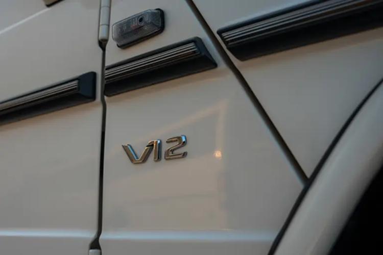 Mercedes-AMG G63 V12 dac biet 