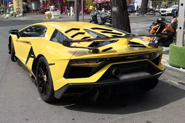 Lamborghini Aventador SVJ hon 53 ty cua dai gia Jacky tai xuat-Hinh-2