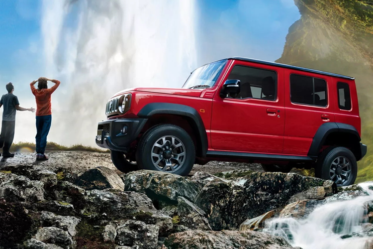 Suzuki Jimny Nomade 2025 