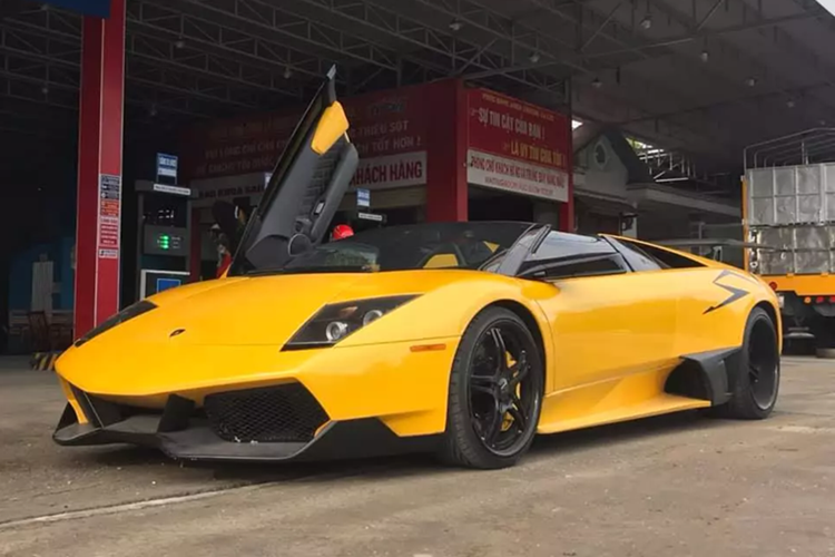 Chiec Lamborghini Murcielago LP640-4 doc nhat Viet Nam tai xuat