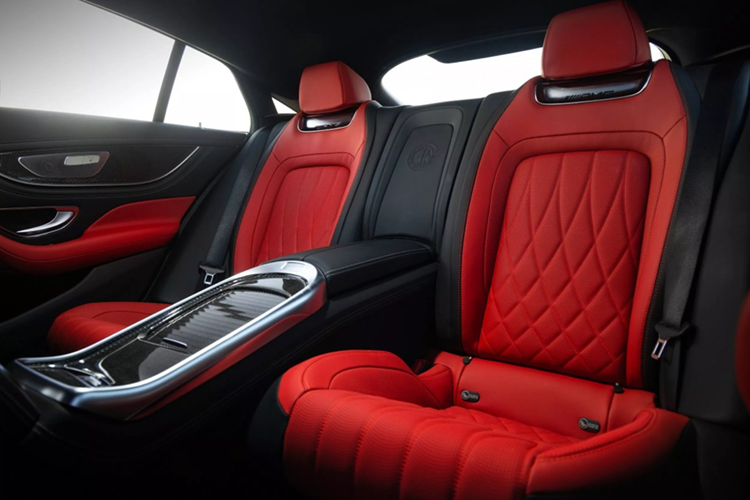 "Soi" sedan hiệu suất cao Mercedes-AMG GT 63 S E Performance 2025 - Hình 7