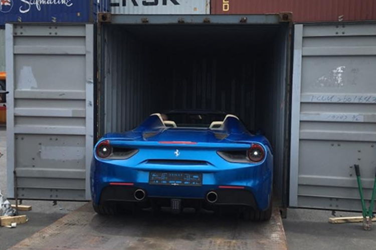 Ferrari 488 Spider cua dai gia Viet tai xuat sau nhieu nam o an-Hinh-5