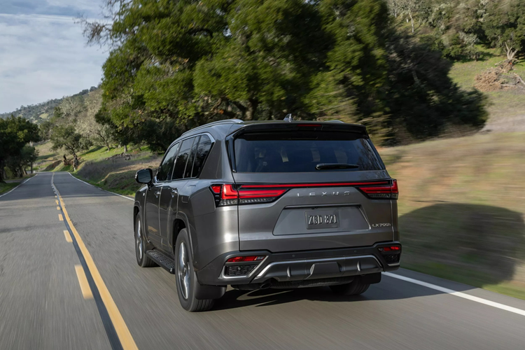 Lexus LX 2025 tăng giá mạnh - bỏ tiêu chuẩn, thêm bản hybrid - Hình 11 Lexus LX 2025 tang gia manh - bo tieu chuan, them ban hybrid-Hinh-11