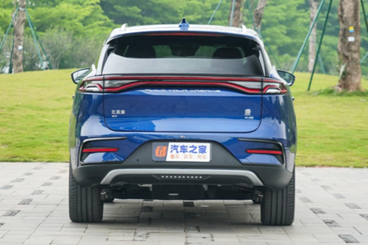 BYD Tang EV doi ten Sealion 08 tai Viet Nam vi so “e chong vo“-Hinh-5