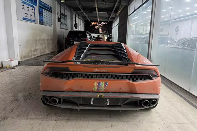 “Dai gia dong nat” Nghe An ban Lamborghini Huracan sau 1 nam-Hinh-3