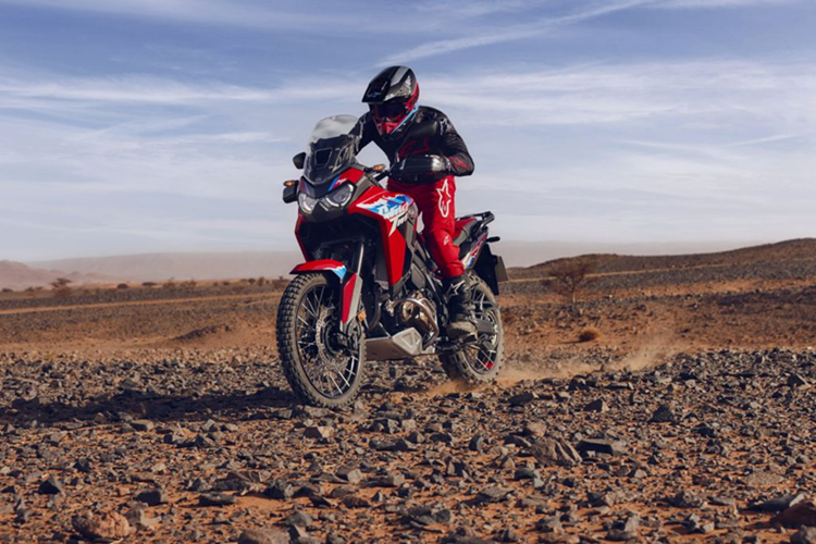 Honda CRF1100L Africa Twin hon 620 trieu, dat hon oto Kia Seltos-Hinh-4