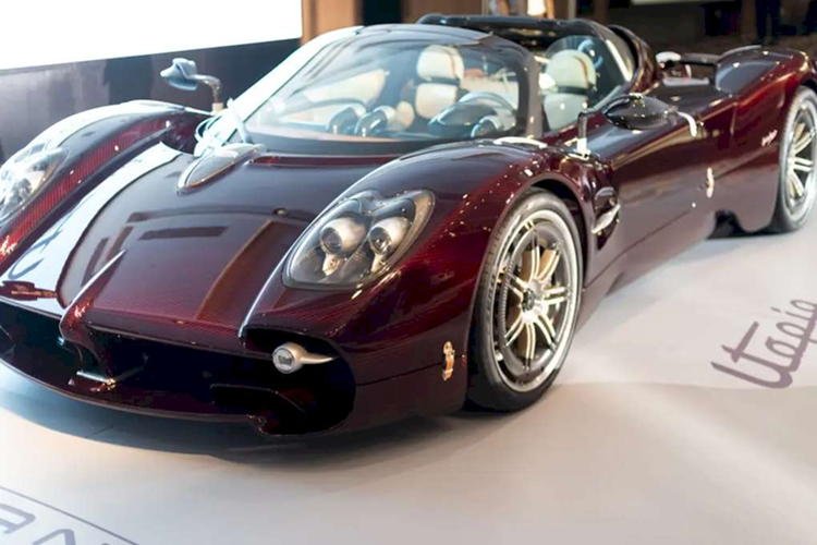 Pagani Utopia Roadster hon 82 ty ra mat Singapore, cho ve Viet Nam-Hinh-2