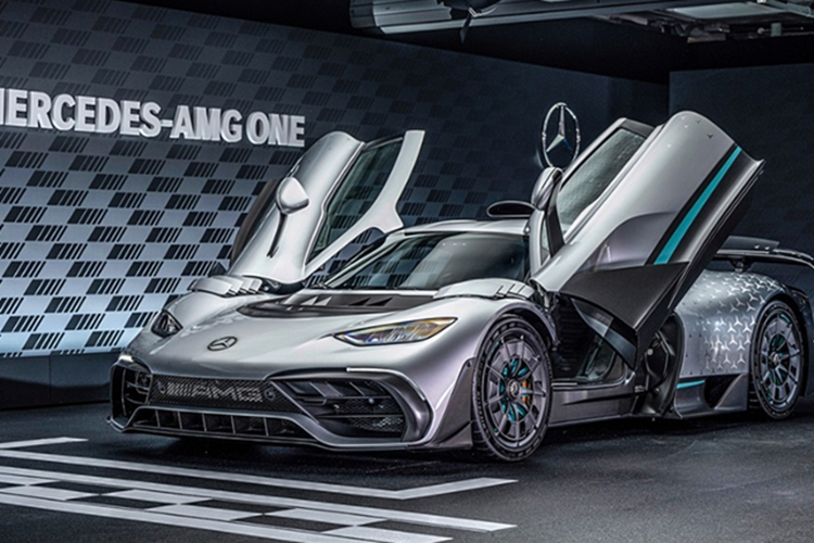 Mua Mercedes-Benz AMG One, ty phu bi lua 136 ty dong