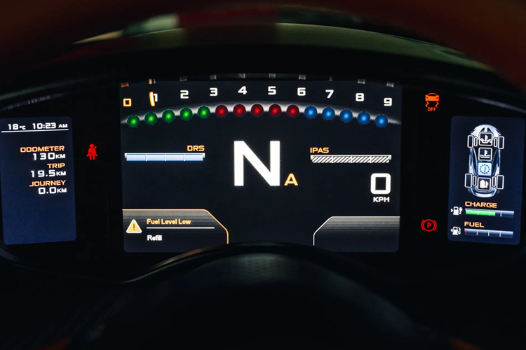 Đấu giá McLaren P1 Satin Camo Green odo 130km độc nhất thế giới - Hình 12 Dau gia McLaren P1 Satin Camo Green odo 130km doc nhat the gioi-Hinh-12