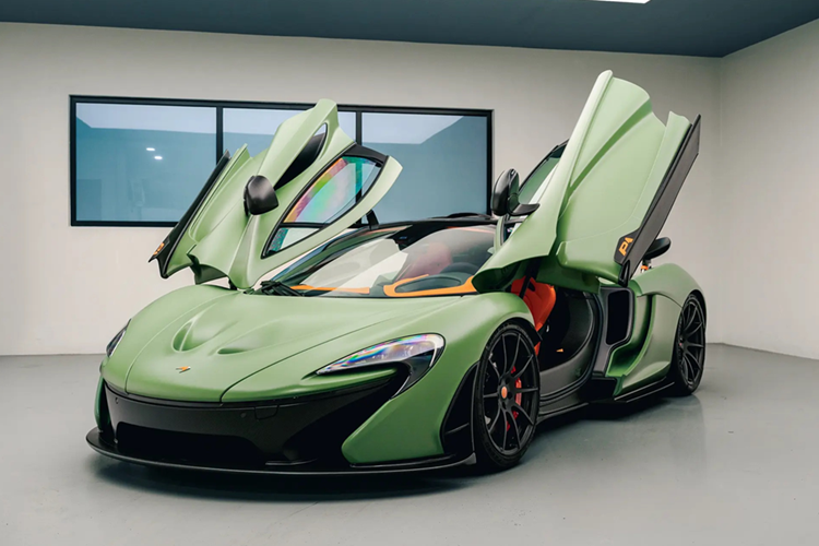 Dau gia McLaren P1 Satin Camo Green odo 130km doc nhat the gioi