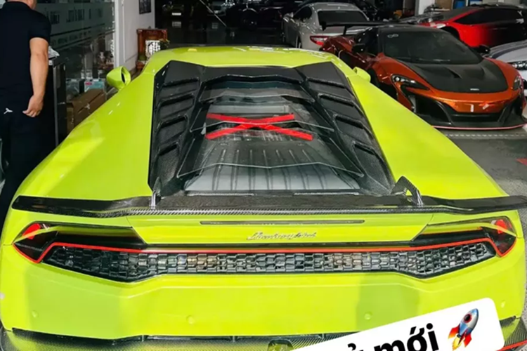 Lamborghini Huracan cua 