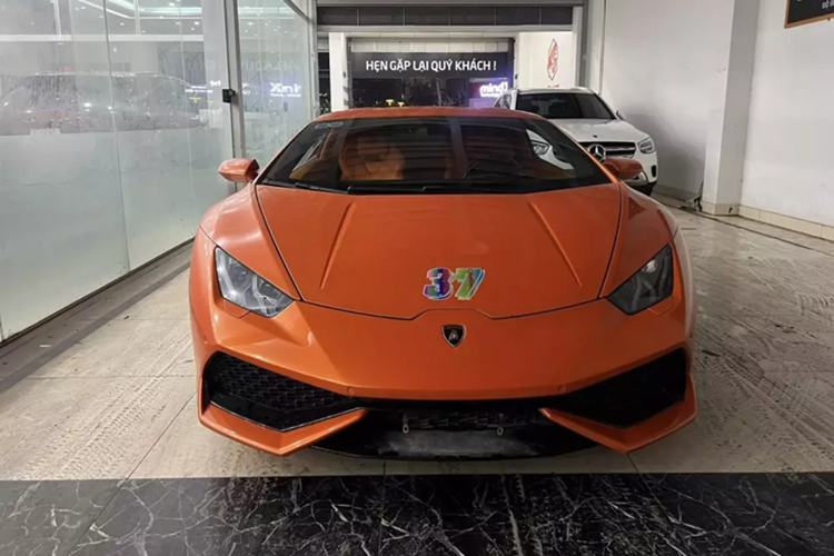 Lamborghini Huracan cua 