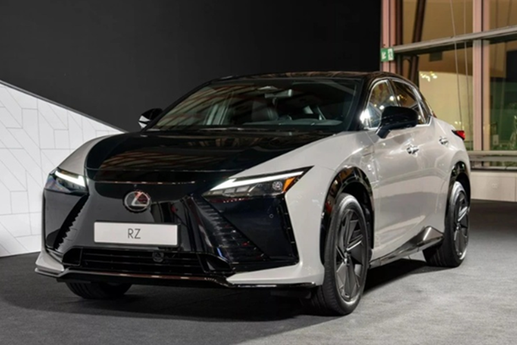 SUV dien Lexus RZ 2025 ra mat, chay toi da 575 km/lan sac-Hinh-2