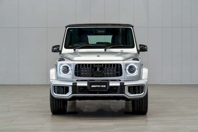 Can canh Mercedes-AMG G63 2025 -