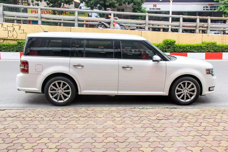 Ford Flex 2014 - xe My “tuyet chung” ban 1,4 ty tai Ha Noi-Hinh-4