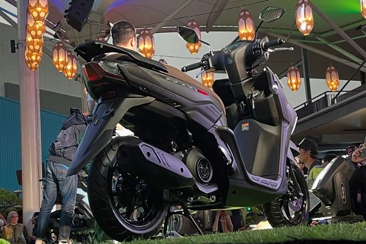 Yamaha Gear Ultima Hybrid sieu tiet kiem xang 