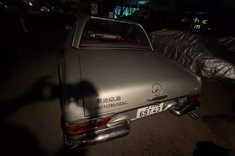 Mercedes-Benz 230 SL W113 hang hiem cua “Qua” Vu co gi hay?-Hinh-3