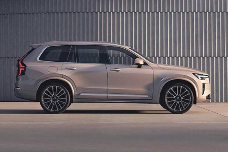 Volvo XC90 2025 “chot lich