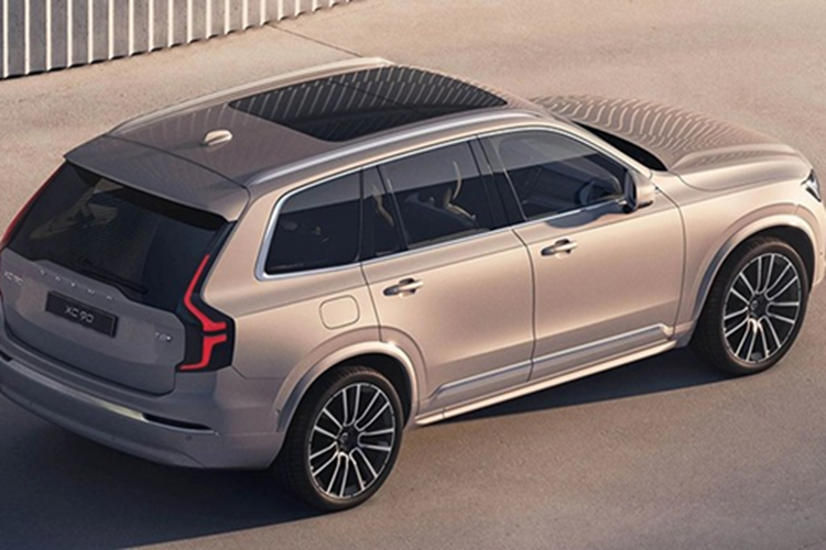 Volvo XC90 2025 “chot lich