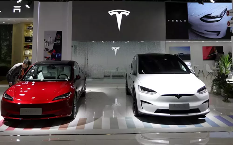 Tesla ngừng nhận đơn đặt hàng mới cho hai mẫu ôtô nhập Mỹ Tesla ngung nhan don dat hang moi cho hai mau oto nhap My