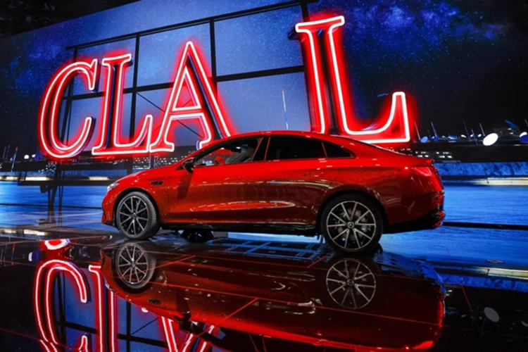 Mercedes-Benz CLA L 2025 ra mat tai Trien lam O to Thuong Hai-Hinh-2