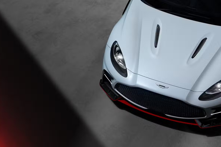Aston Martin DBX S tu 6,25 ty dong, ban nang cap cua DBX707-Hinh-5