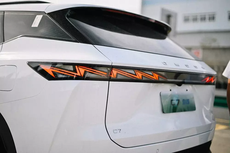 Omoda C7 tiet kiem xang sap ve Viet Nam, dau BYD Sealion 6?-Hinh-6