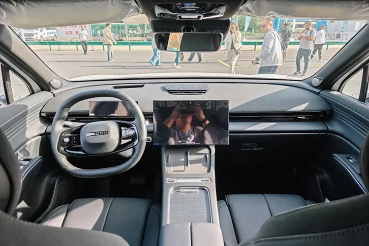 Omoda C7 tiet kiem xang sap ve Viet Nam, dau BYD Sealion 6?-Hinh-7