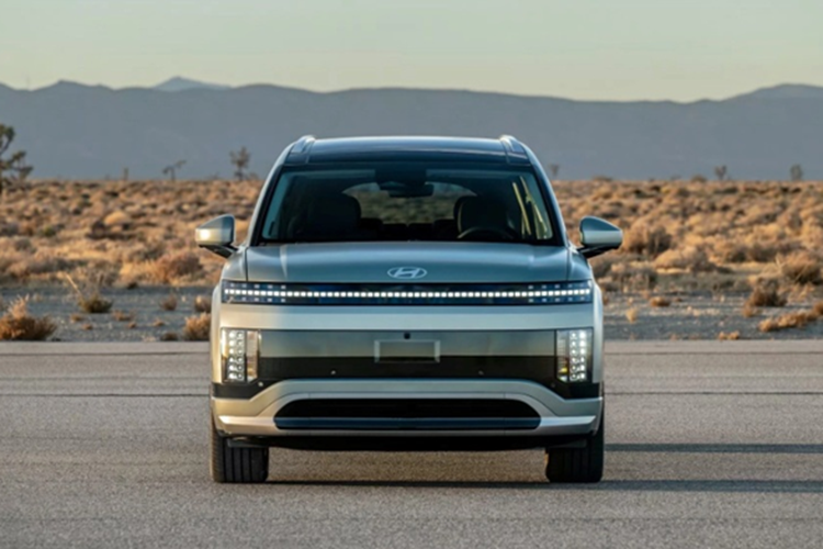 Hyundai cong bo gia ban cua Ioniq 9, tu 1,57 ty dong-Hinh-2