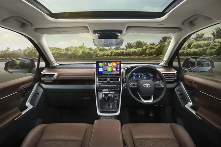 Toyota Innova Exclusive Edition - MPV 