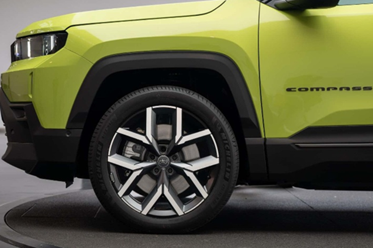 Jeep Compass 2026 trinh lang - “lot xac” tu thiet ke den cong nghe-Hinh-3