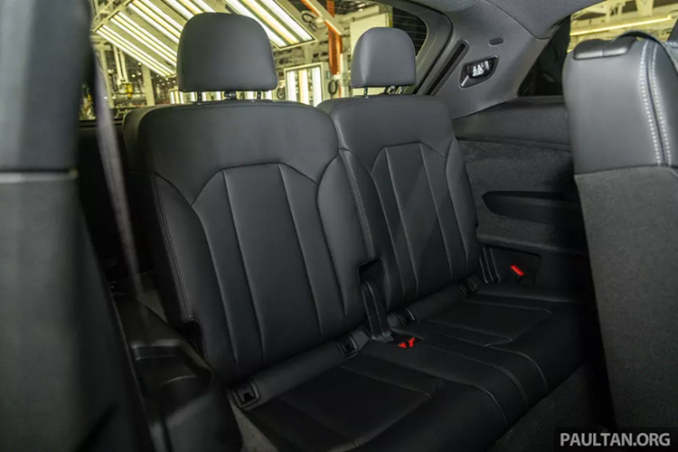 Audi Q7 hang sang 