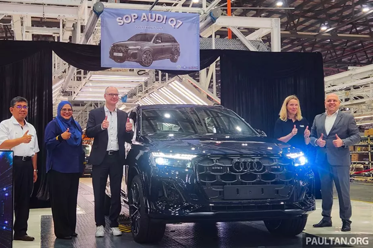 Audi Q7 hang sang 