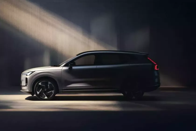 XC70 hybrid sac dien lo dien - buoc di chien luoc cua Volvo-Hinh-2