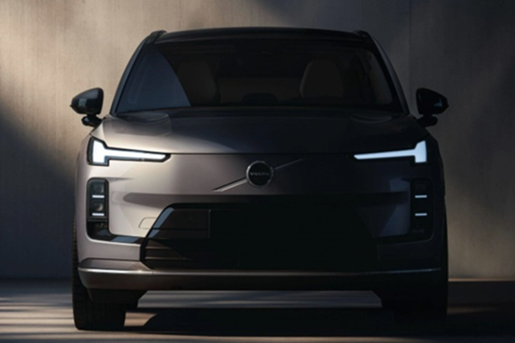 XC70 hybrid sac dien lo dien - buoc di chien luoc cua Volvo