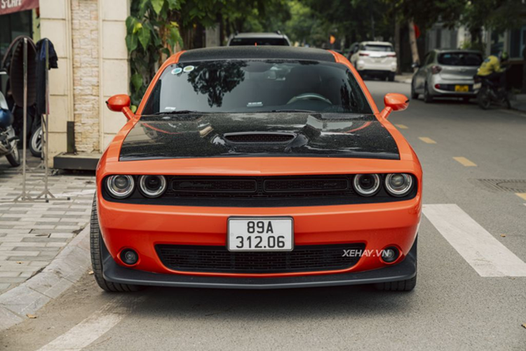 Muc so thi Dodge Challenger GT mau cam “hang hiem” tai Ha Noi-Hinh-2