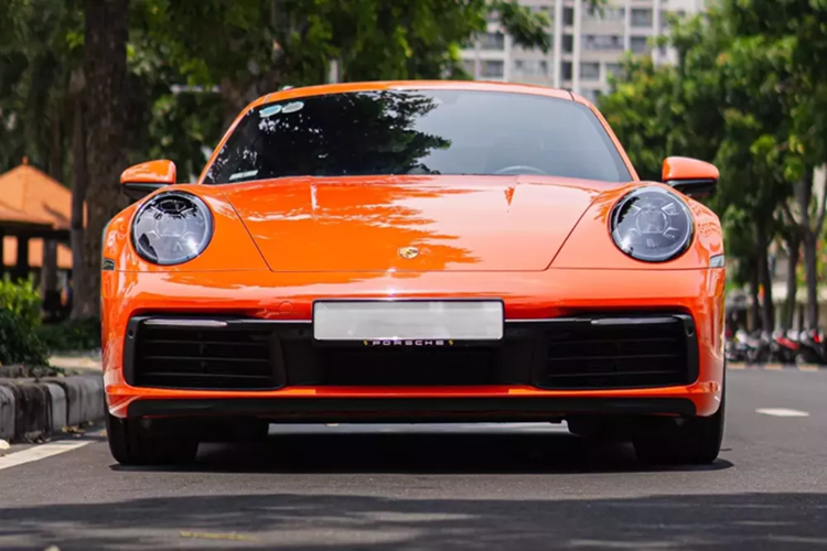 Porsche 911 “luot son doc