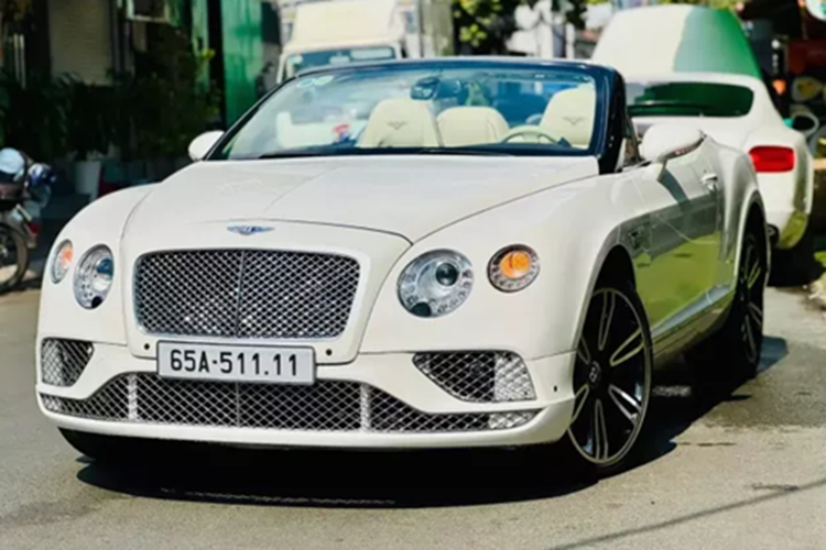 Bentley Continental GTC hon 17 nam tuoi ban 2,5 ty tai Can Tho-Hinh-11