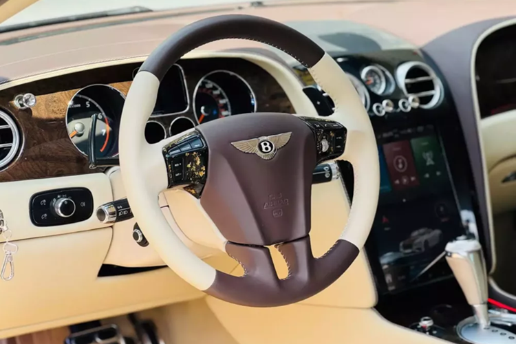 Bentley Continental GTC hon 17 nam tuoi ban 2,5 ty tai Can Tho-Hinh-6