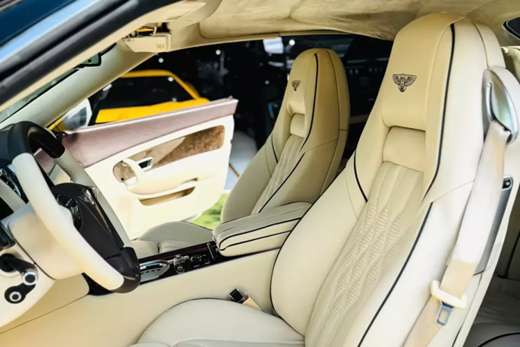 Bentley Continental GTC hon 17 nam tuoi ban 2,5 ty tai Can Tho-Hinh-7