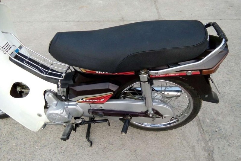 Honda Dream II chay 1.000 km 