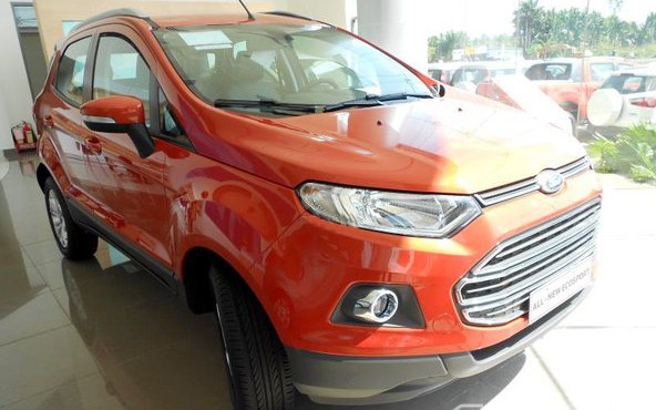 Can canh Ford EcoSport 2016 gia 570 trieu tai Viet Nam-Hinh-2