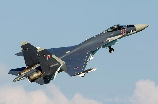 Hop dong ban Su-35 cho Trung Quoc roi vao be tac