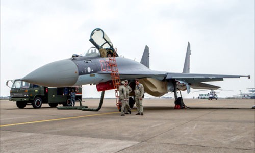 Chuyen gia Nga tin chac Su-35 thua suc danh bai Typhoon
