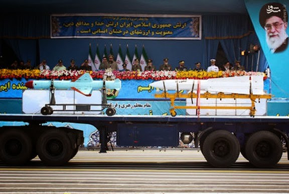 Diem danh vu khi “khung” Iran tham gia duyet binh (3)