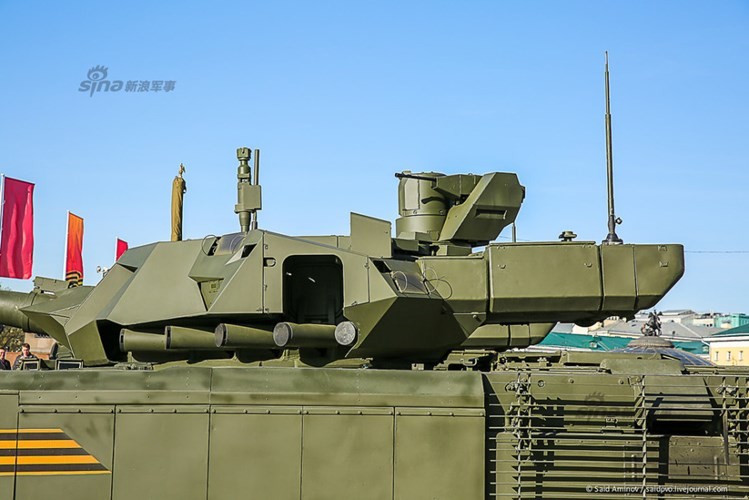 Phan tich thiet ke sieu tang T-14 Armata trong duyet binh Nga-Hinh-4